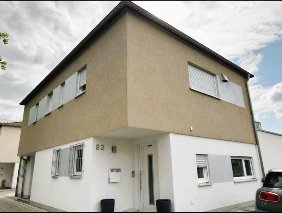 Sylvis Home Zentral Gelegenes Ferienhaus In Ruhiger Lage Fürth Esterno foto