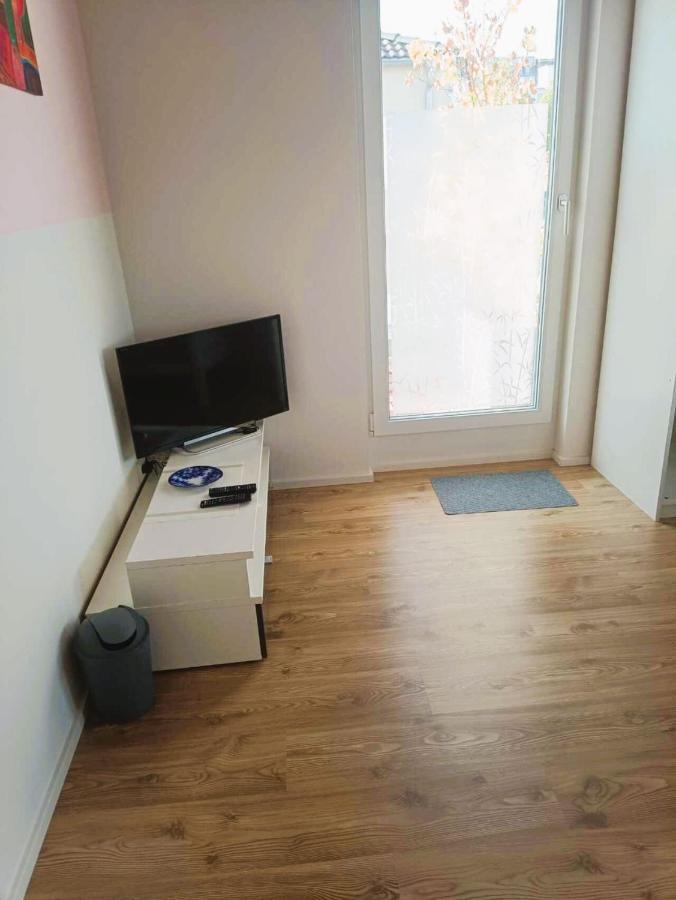 Sylvis Home Zentral Gelegenes Ferienhaus In Ruhiger Lage Fürth Esterno foto
